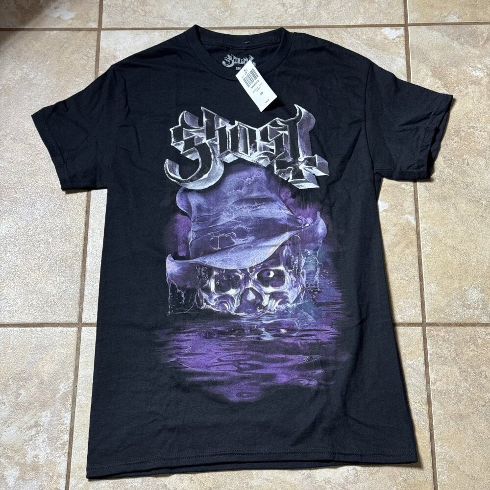 Ghost Women's Black Small Cotton Graphic Band T-Shirt Skull Hat